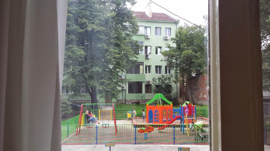 The English Guest House Ruse Exterior photo