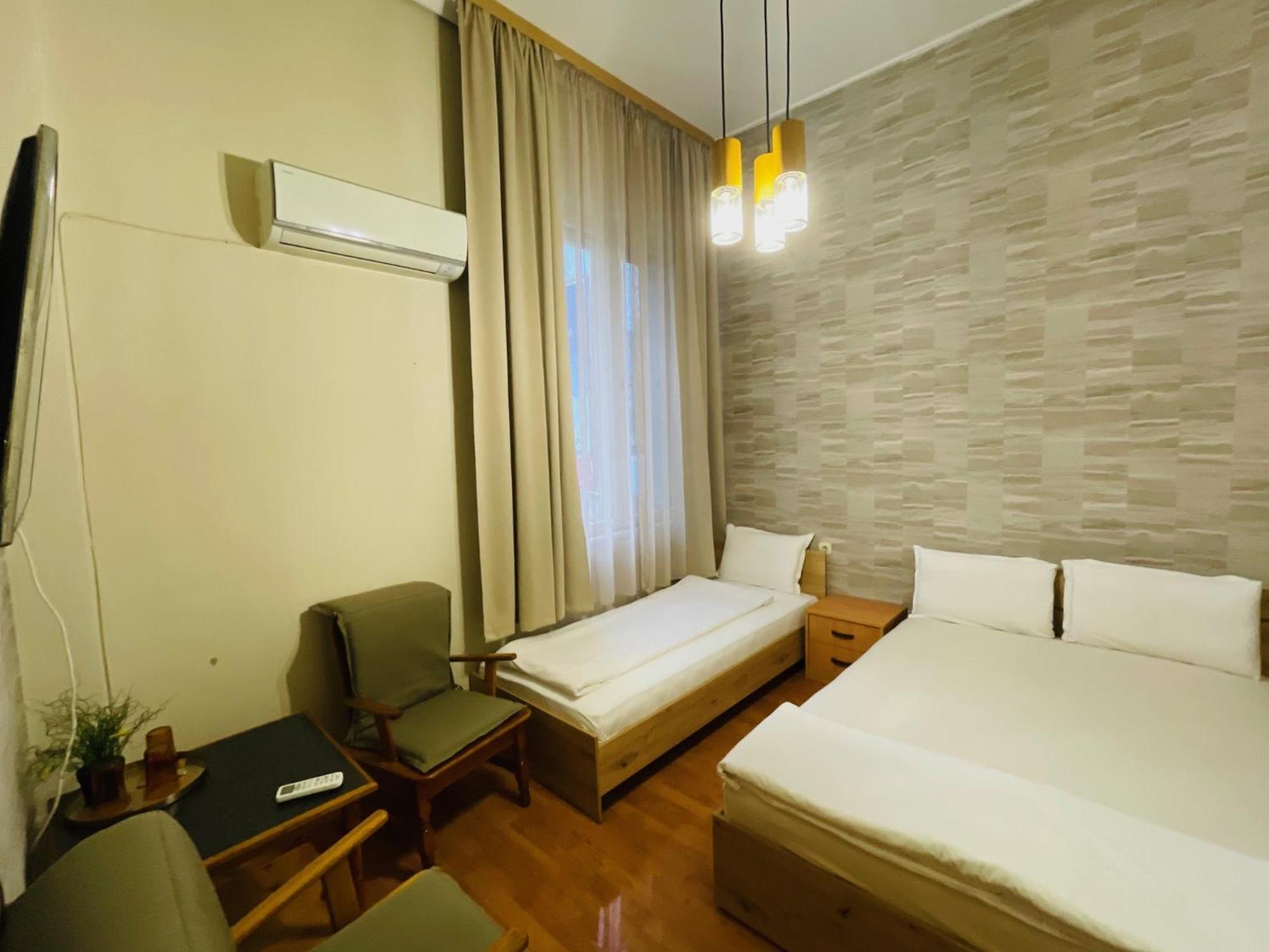 The English Guest House Ruse Exterior photo